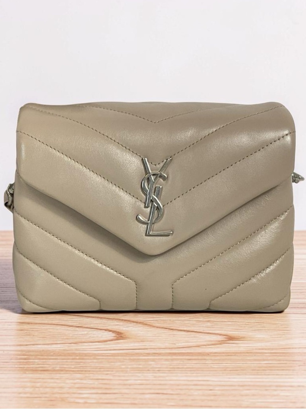 Saint Laurent Toy Loulou Quilted Calfskin Leather Bag with Box